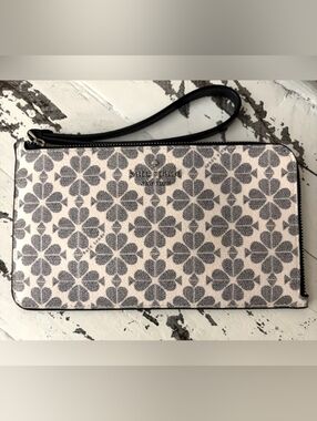 kate spade Black and White Floral Wristlet Clutch